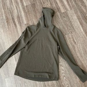 Mens Lululemon sweatshirt